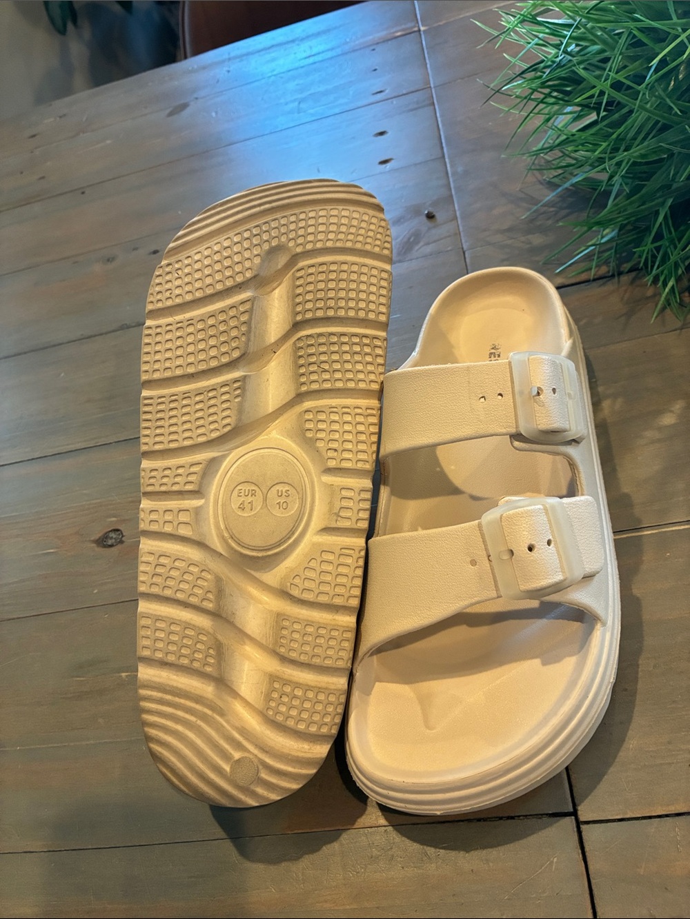 Cream Double Buckle Slide Sandals
Chunky platform style - Picture 3 of 6